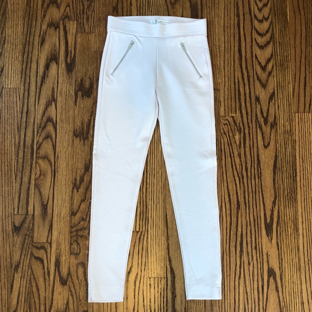 I am selling baby pink pants from Zara!